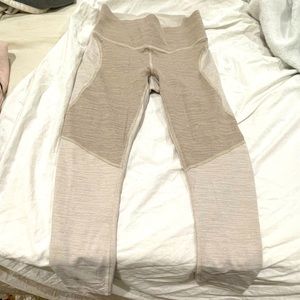 Outdoor Voices Springs 7/8 legging, size XS, Linen/Vanilla/Sugar color